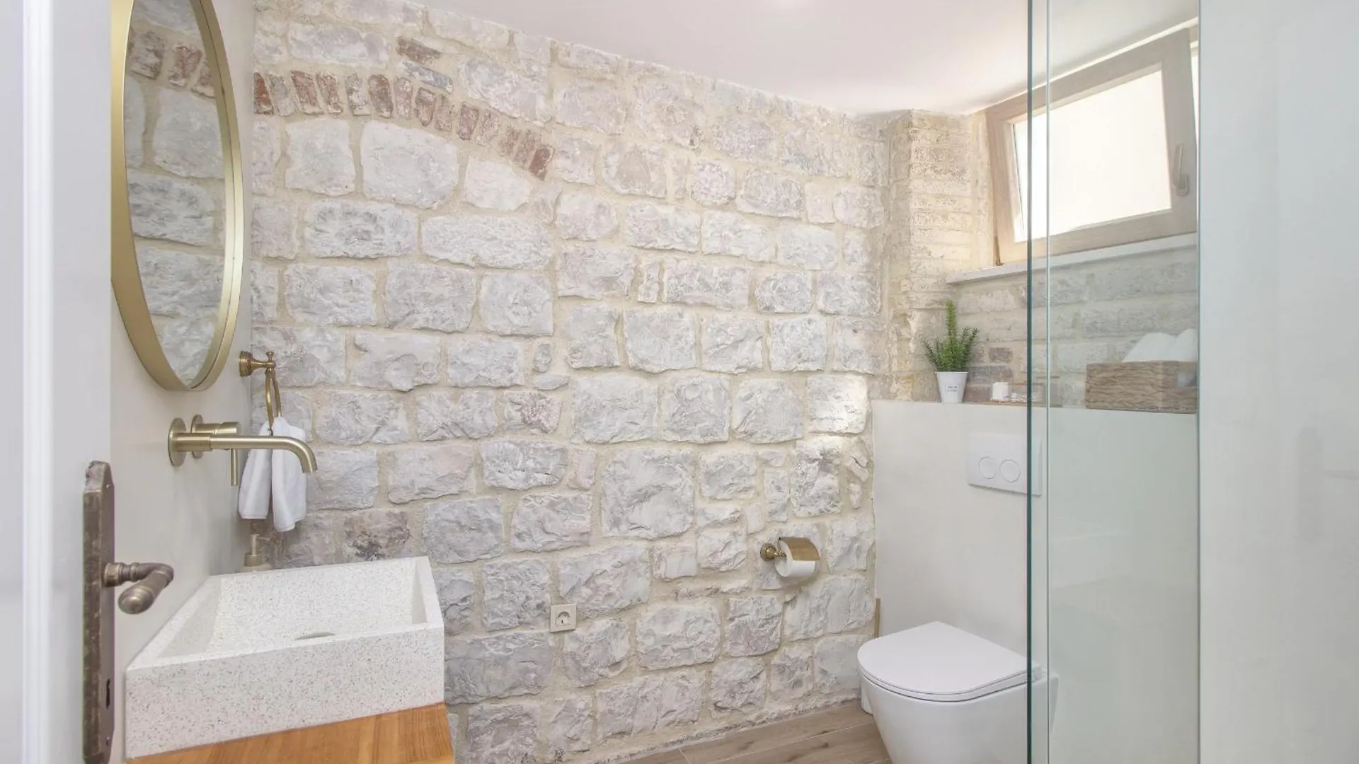 Stone House Trogir Vila Croácia