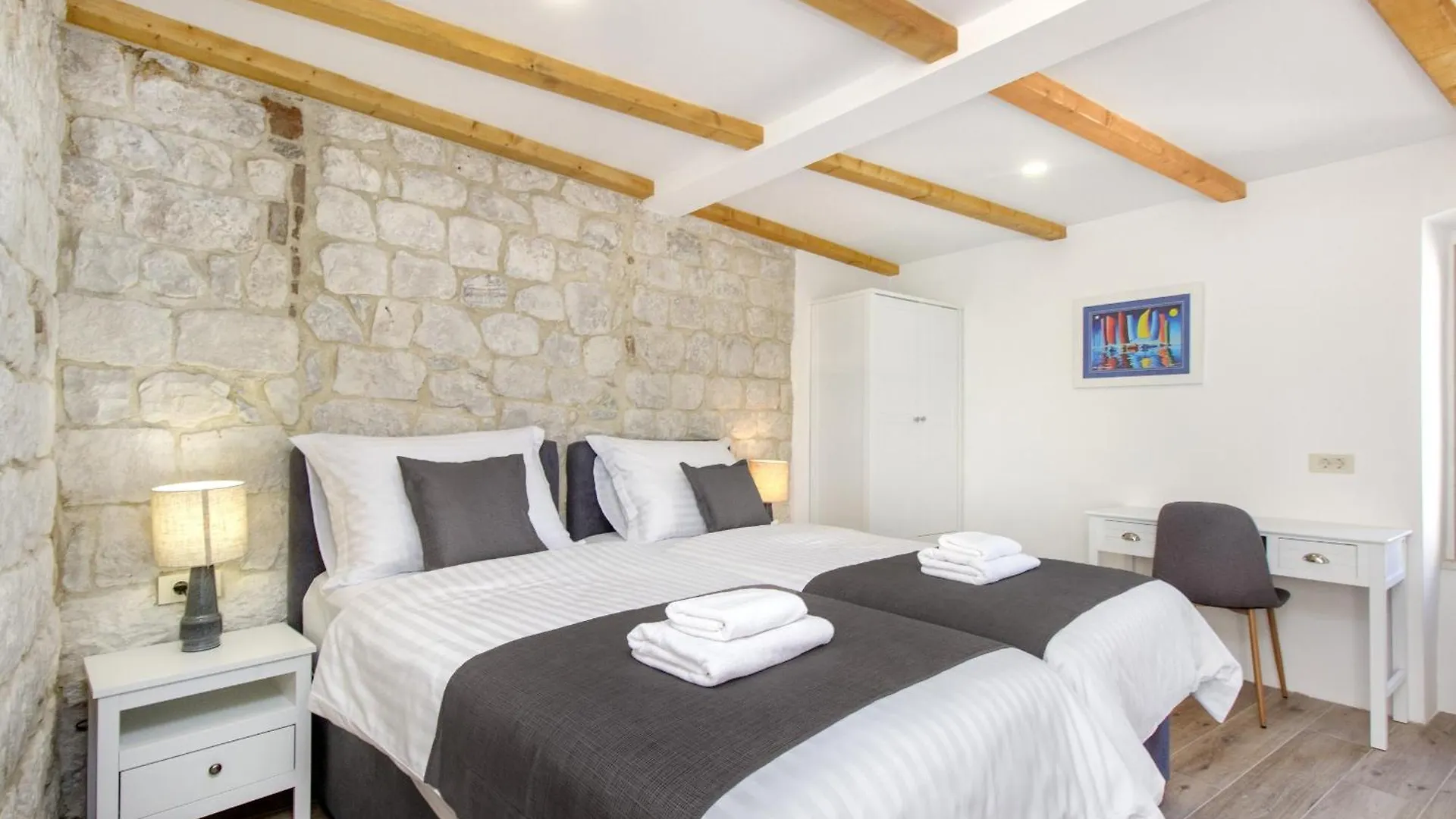 Casa de Férias Stone House Trogir Vila Croácia