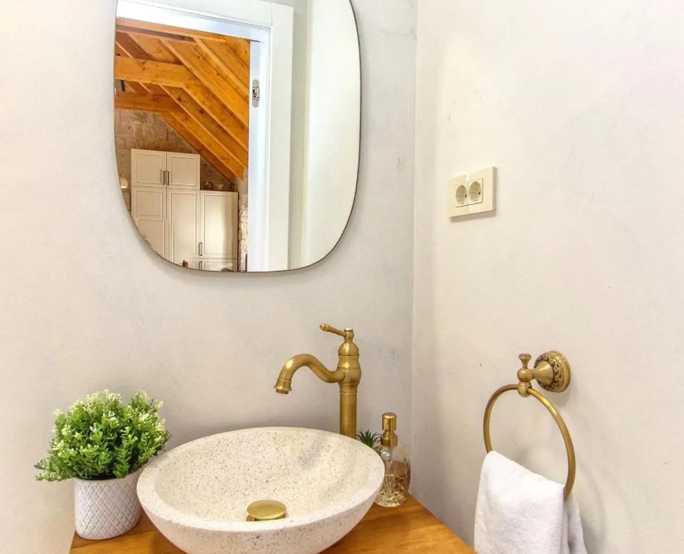 Casa de Férias Stone House Trogir Vila