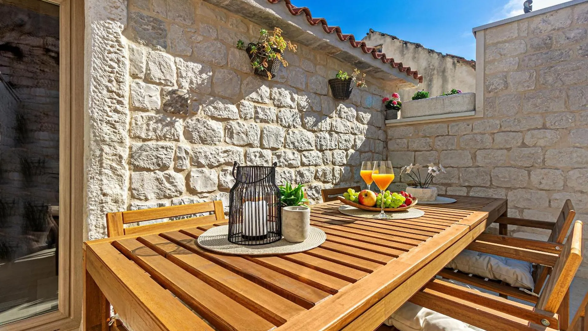 Casa de Férias Stone House Trogir Vila
